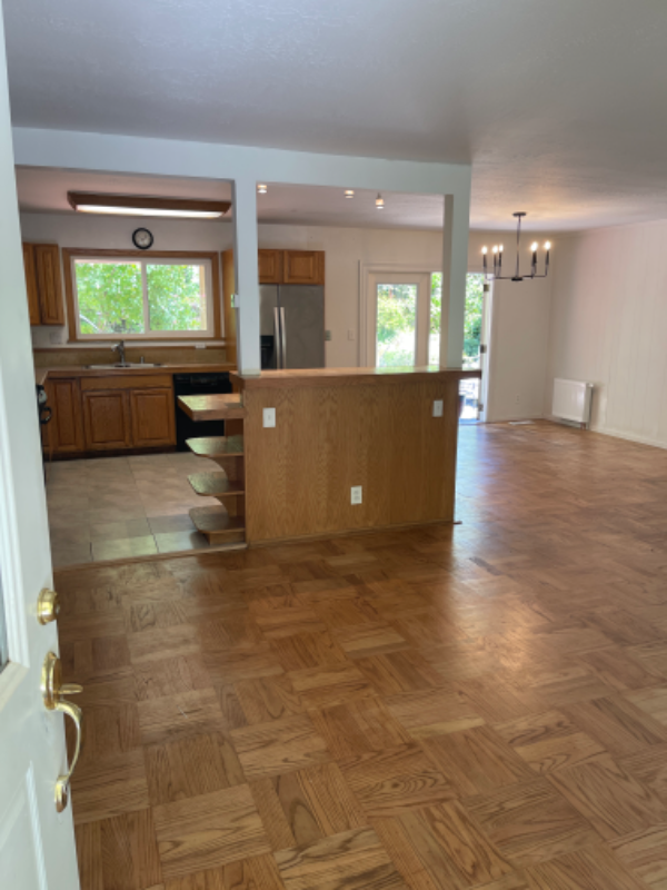 90 Tamarack Rd - Photo 2 of 17