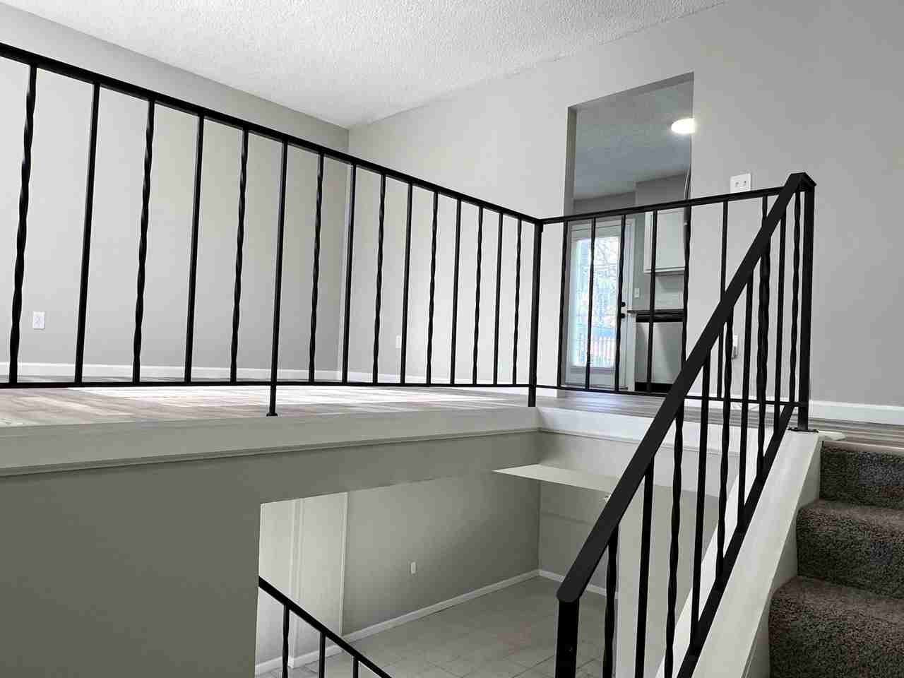 2898 Palisades Ave - Photo 3 of 36