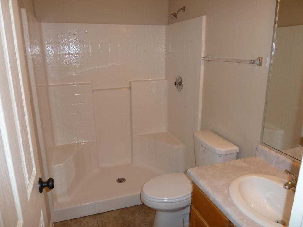 477 N 300 W - Photo 7 of 10