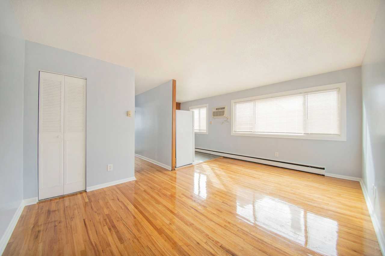 KAH Properties - 350 Building - Photo 5 of 14