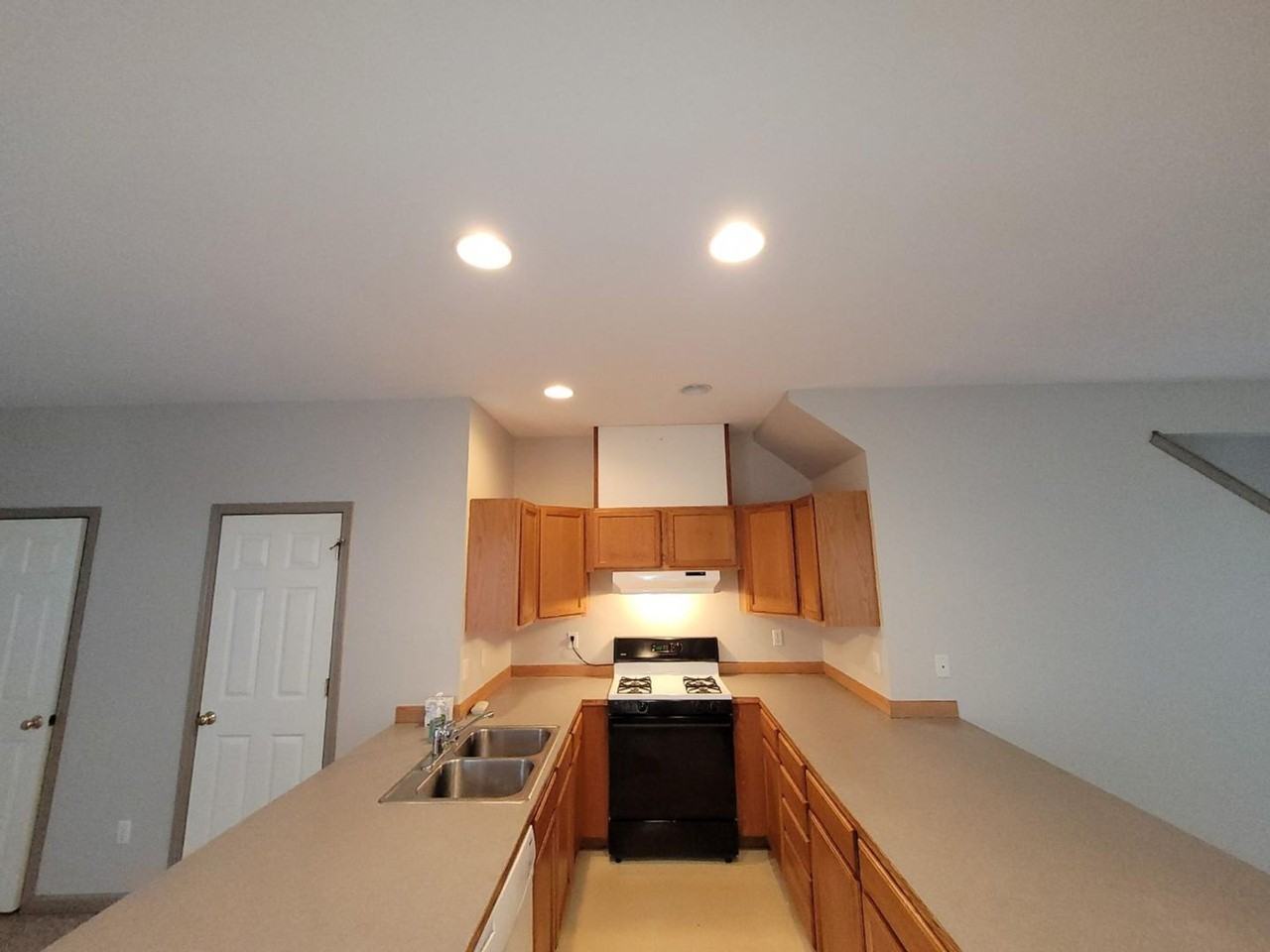 2926 Nevada St - Photo 3 of 13