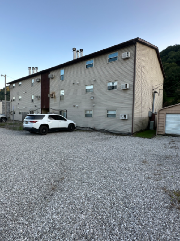 4920 Lancaster Ave #5 - Photo 2 of 13