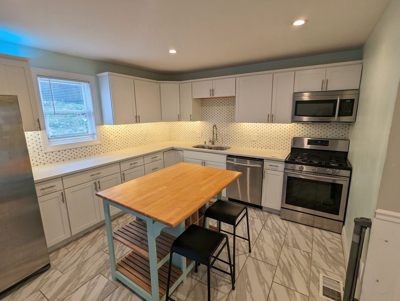 15 Soffel St - Photo 3 of 25
