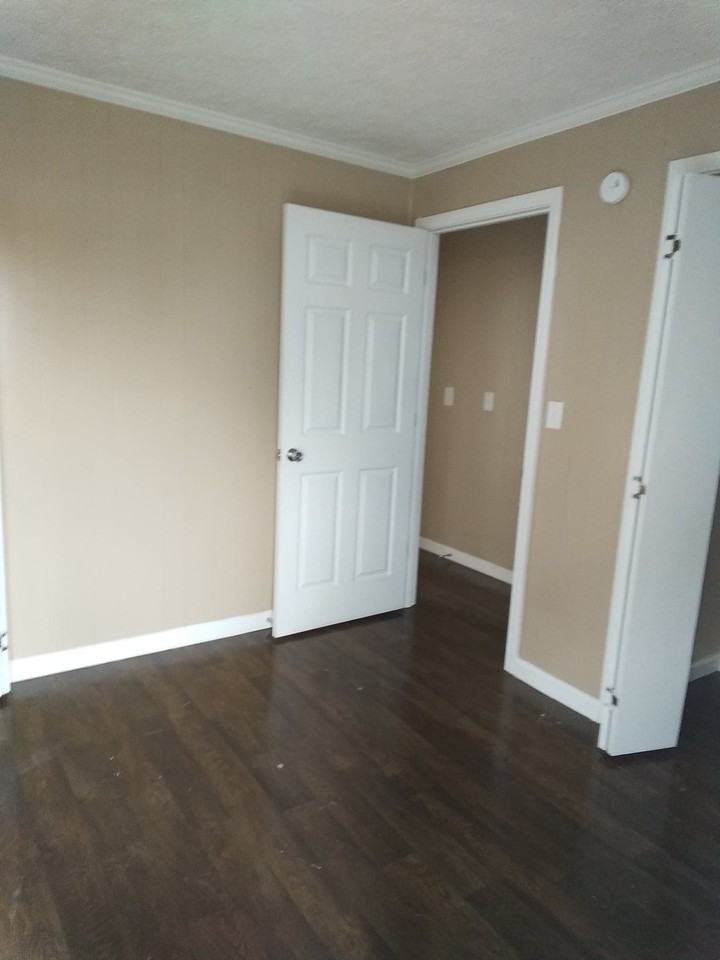 1219 Wayne St - Photo 4 of 5