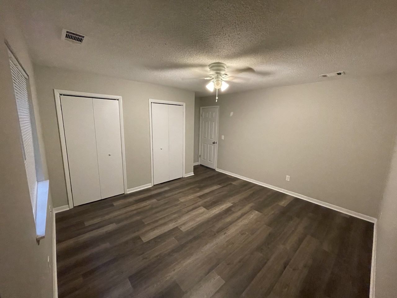 8241 Glenwoods Dr #8241 - Photo 6 of 10
