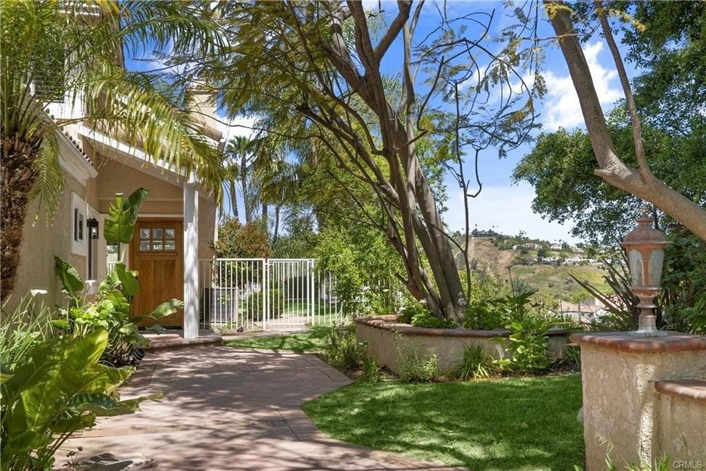 24701 Calle Conejo - Photo 2 of 8