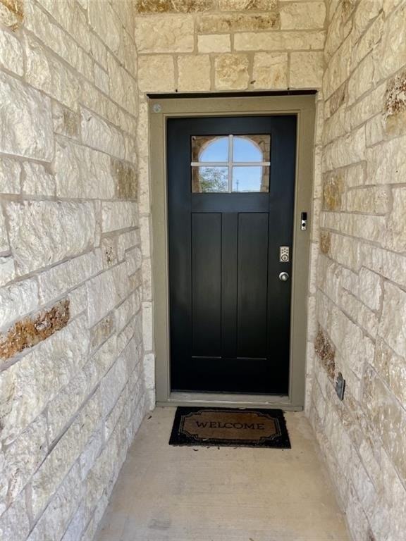 4401 Lobo Landing Ln - Photo 3 of 8