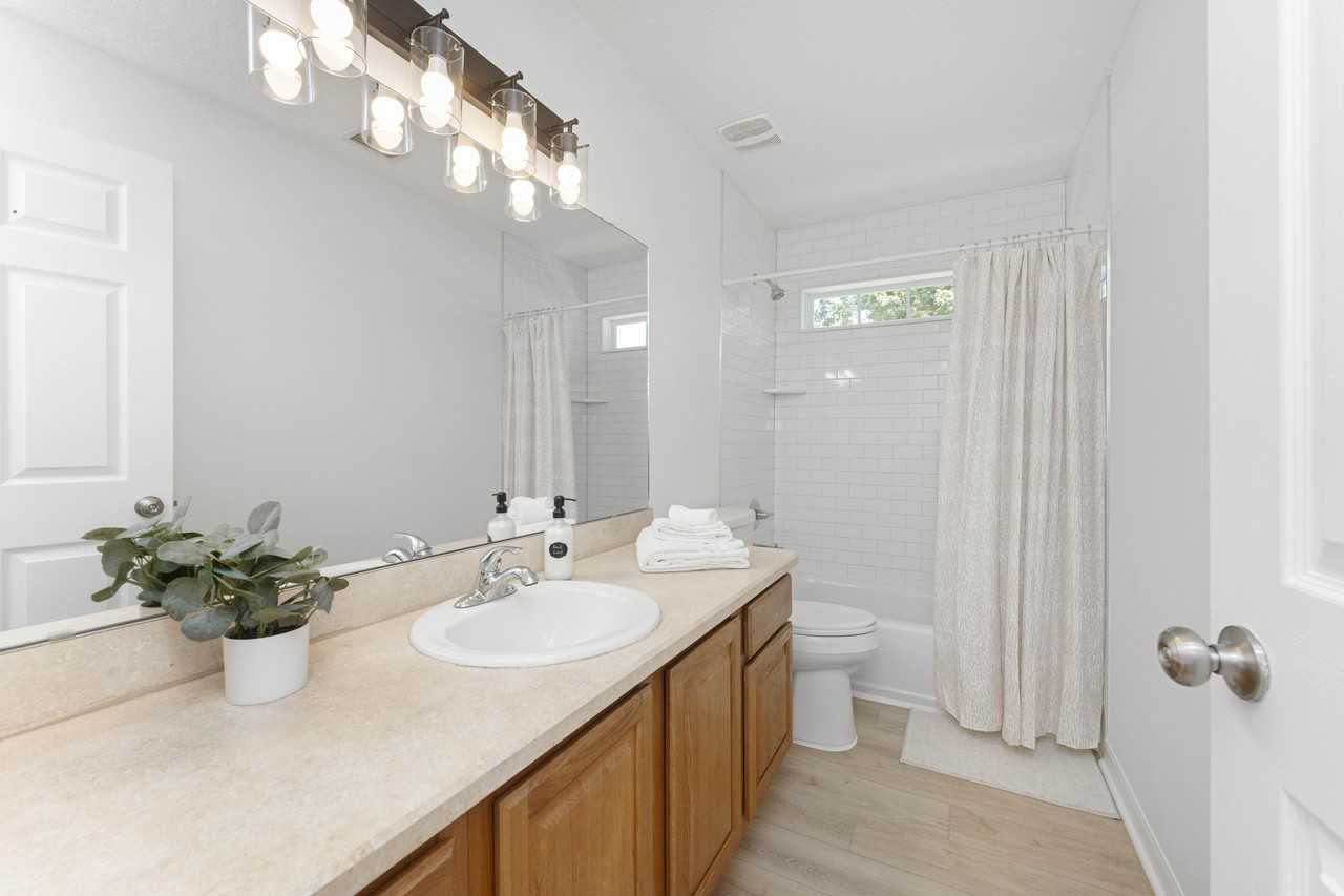 Fortuna Avenue - Photo 2 of 14