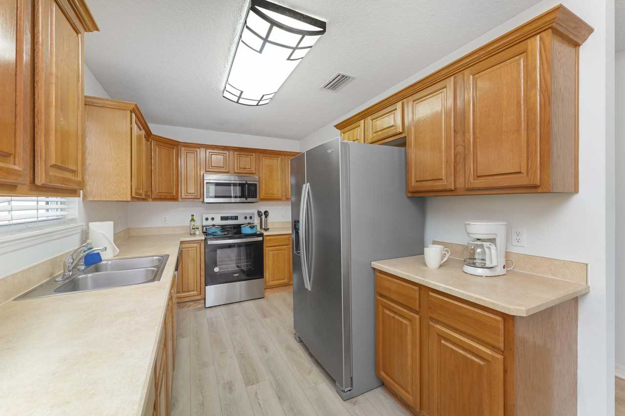 Fortuna Avenue - Photo 7 of 14