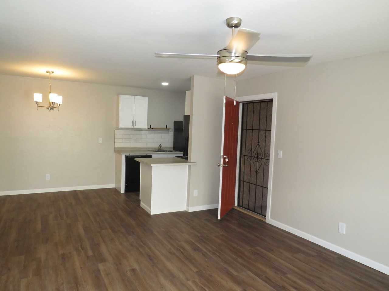 Shadowtree Apartment Homes - Photo 3 of 50