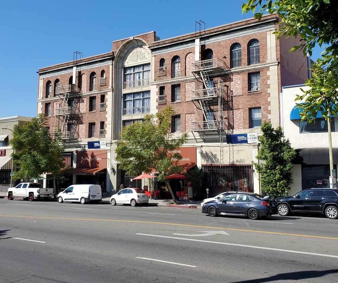 1245 Vine St Apartments in Central Hollywood, Los Angeles, CA 90038