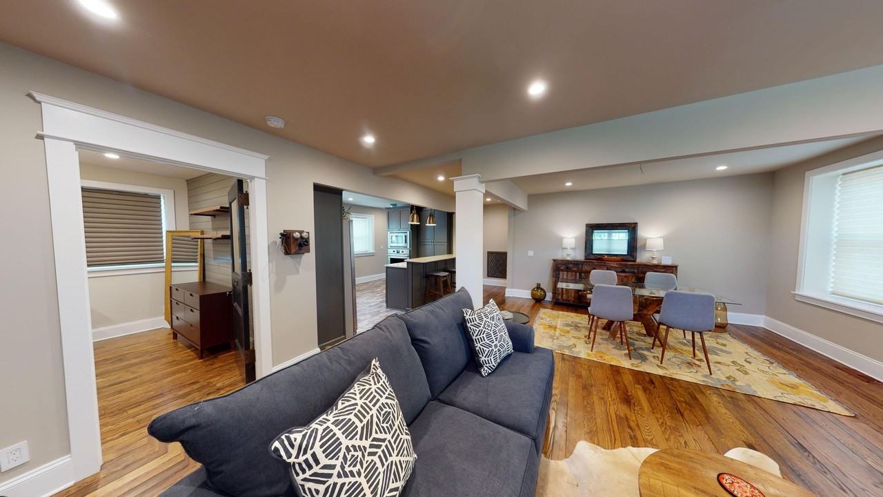 1315 1315 15th  Ave South  - Main House Lower - Photo 4 of 14