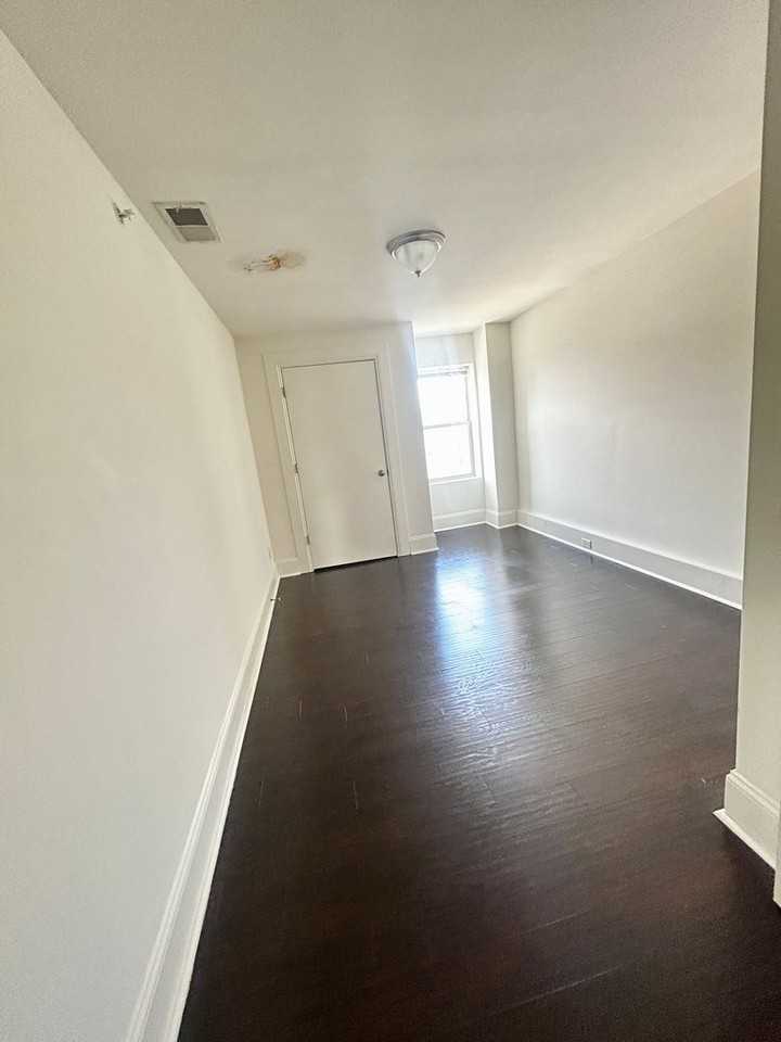 1212 Saint Paul Street - Photo 3 of 15