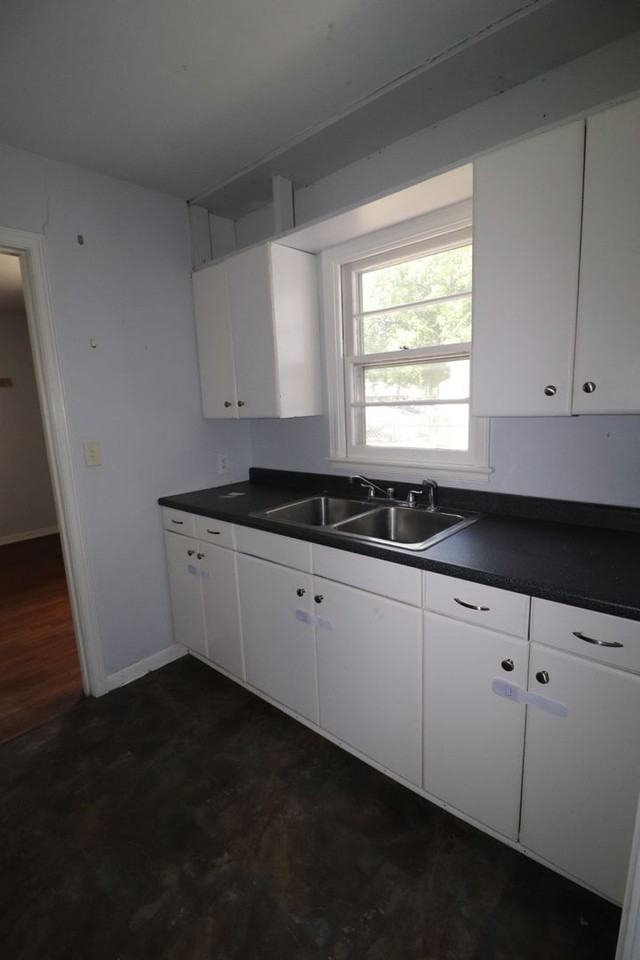 1617 N Madison St - Photo 6 of 16