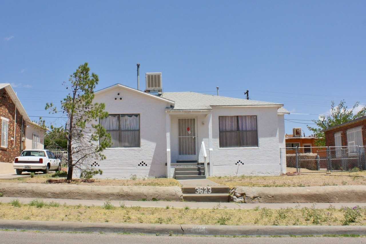 3623 Jefferson Ave, El Paso, TX 79930 2 Bedroom House for 650/month