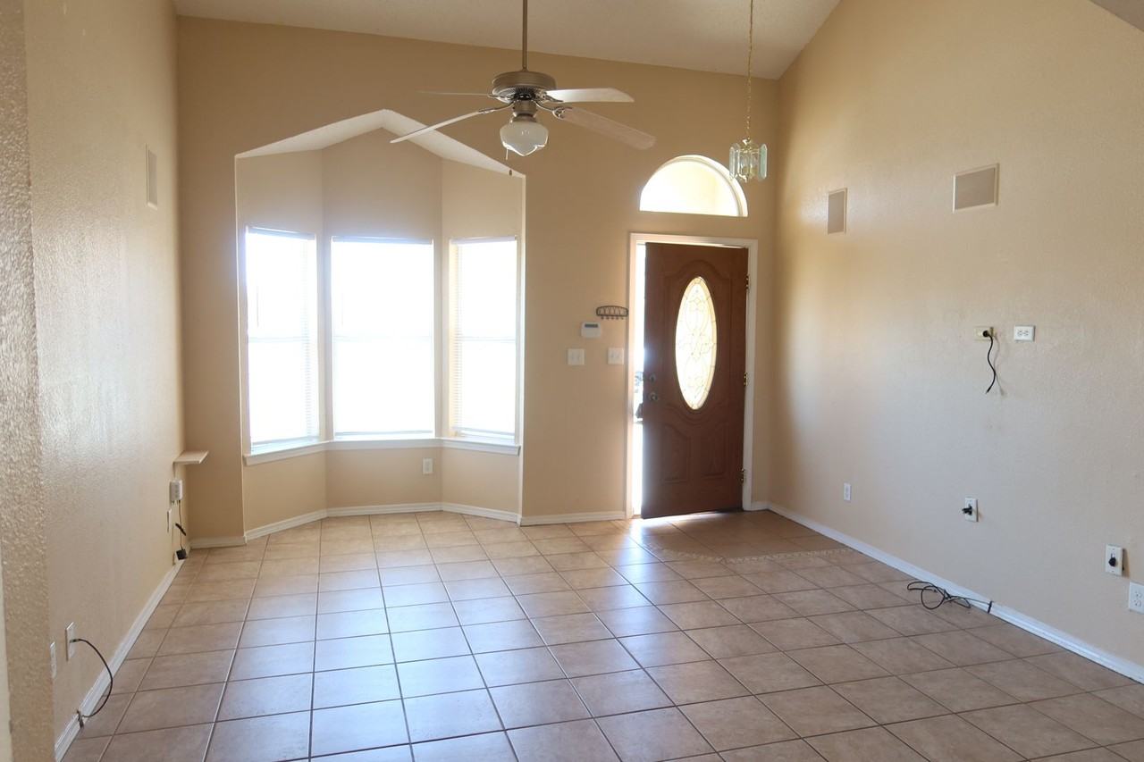 5717 David M Brown Ct - Photo 3 of 23