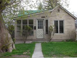 featured image of 112 E 1st St
