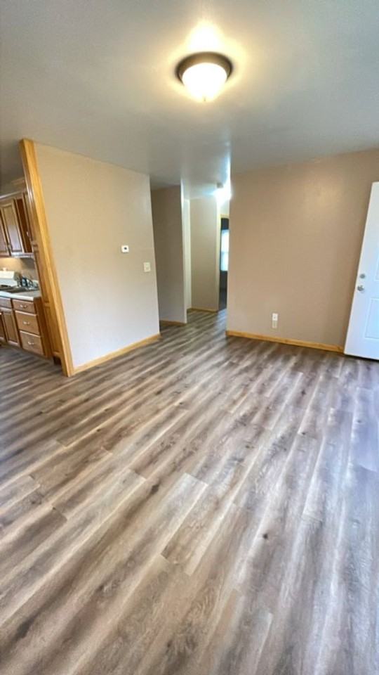 60345 Missouri Ave - Photo 2 of 8