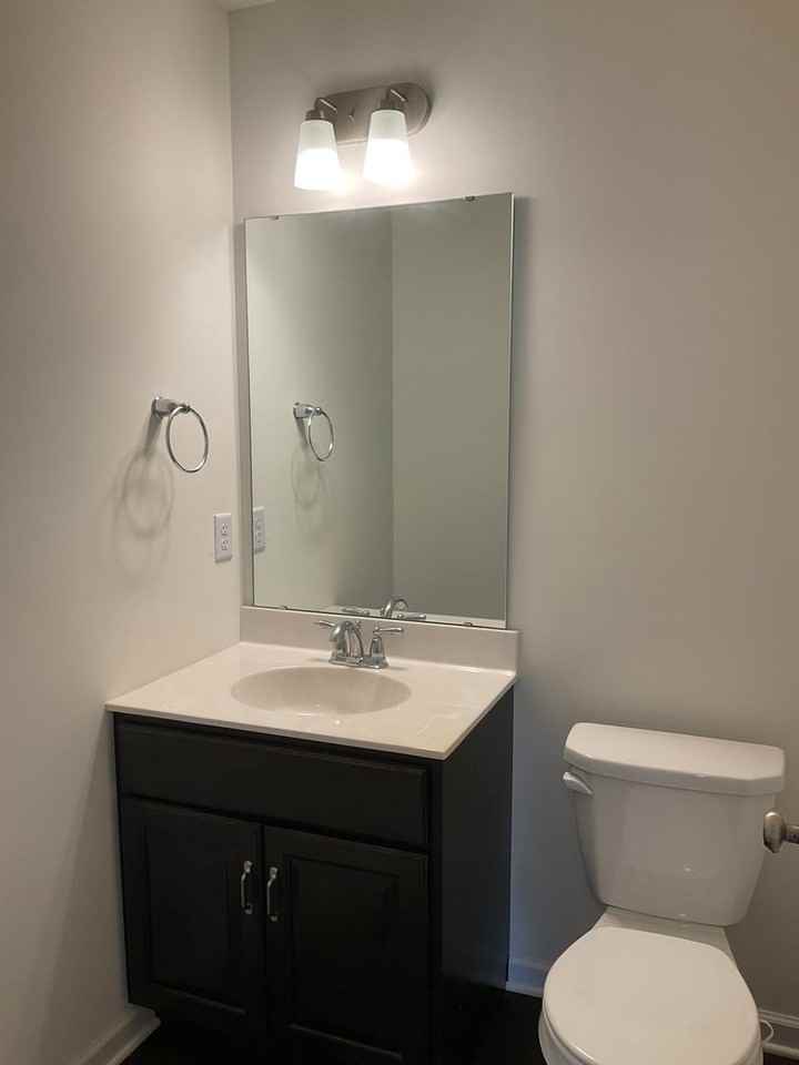 301 Reserve Ln - Photo 5 of 25