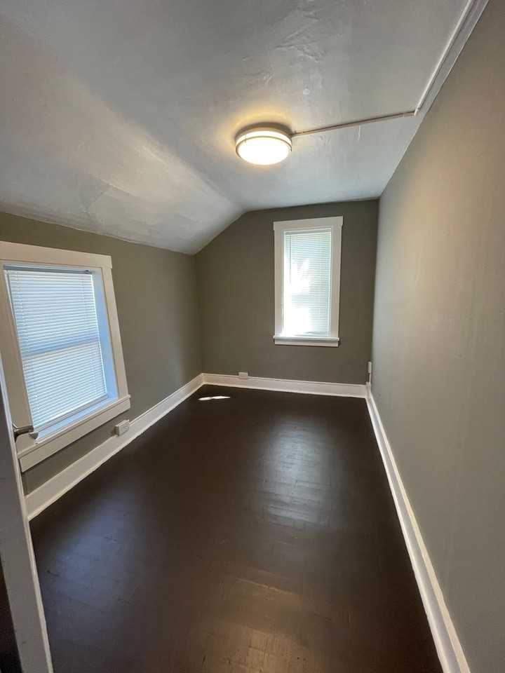 10 Grant St - Photo 7 of 17