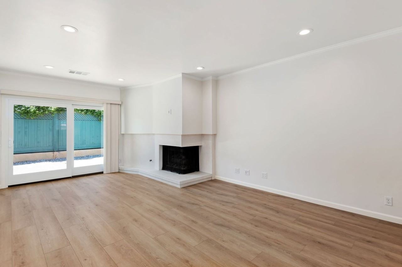 748 Casiano Dr #A - Photo 5 of 17