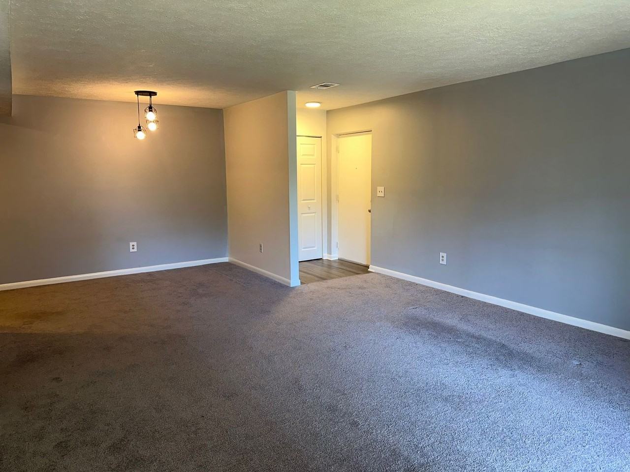 1002 Magnolia Woods Ct Unit G - Photo 2 of 13