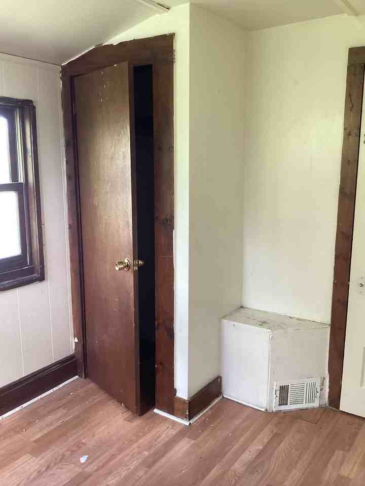 4511 W Hampton Ave - Photo 2 of 9