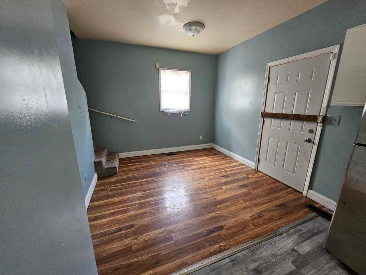 1524 S 11th St - Photo 4 of 9