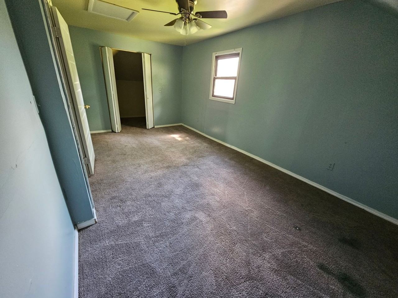 1524 S 11th St - Photo 6 of 9
