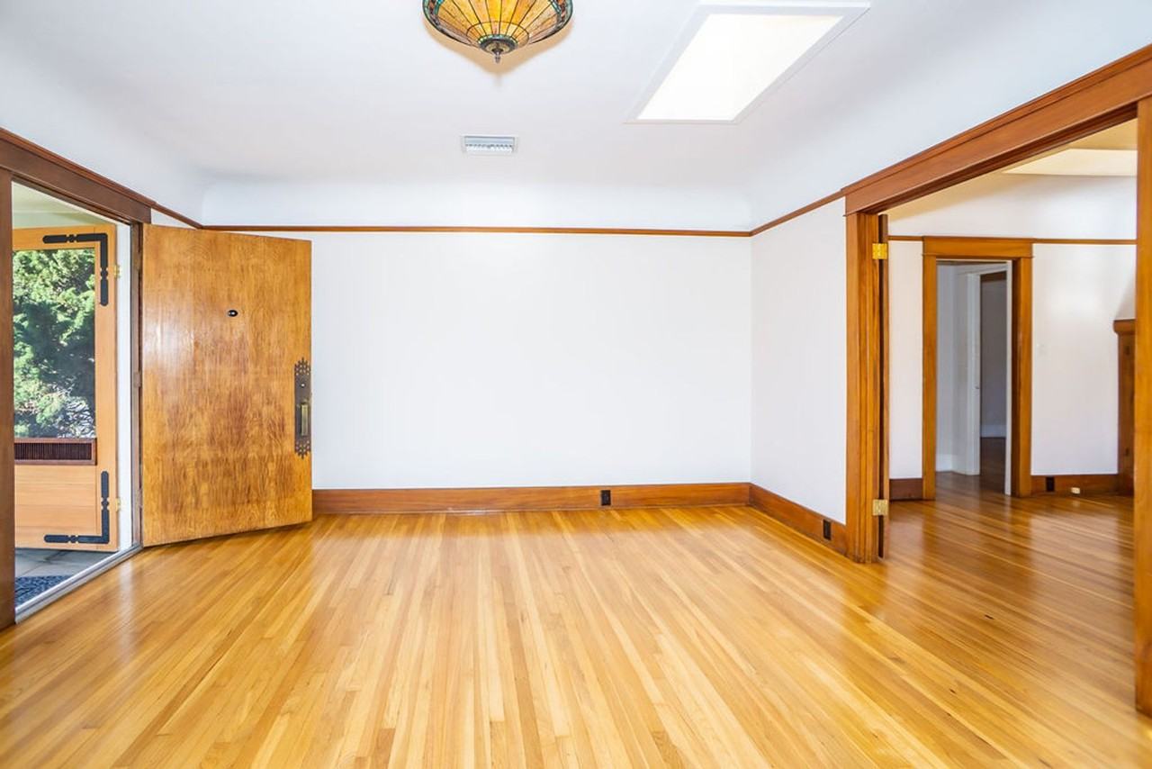 3635 Pershing Ave - Photo 7 of 27