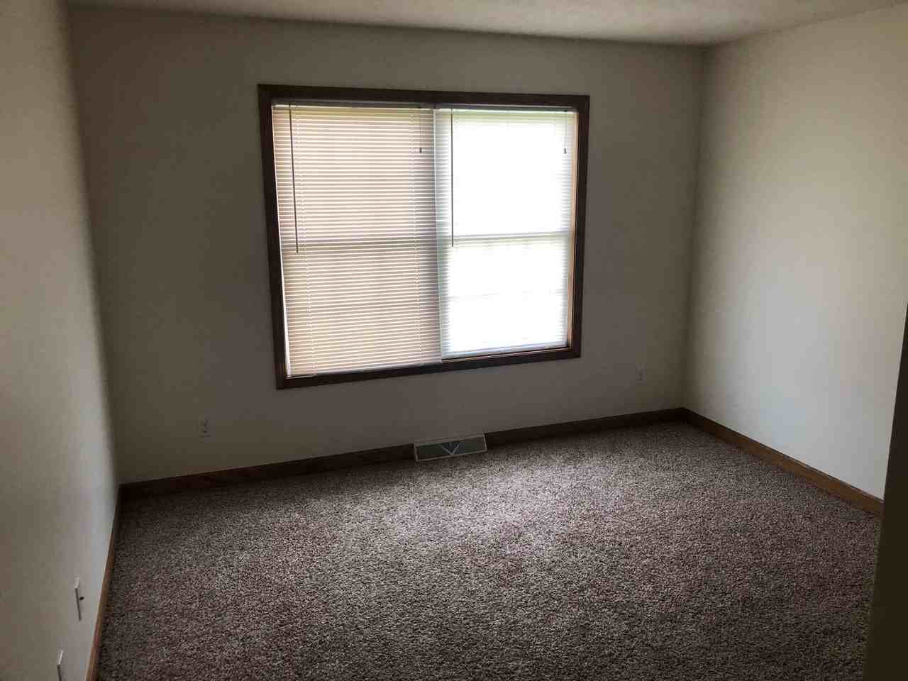 2908 Eastern Road - Photo 7 of 20