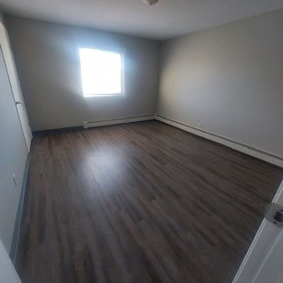 Horizon Apartments - Photo 4 of 6