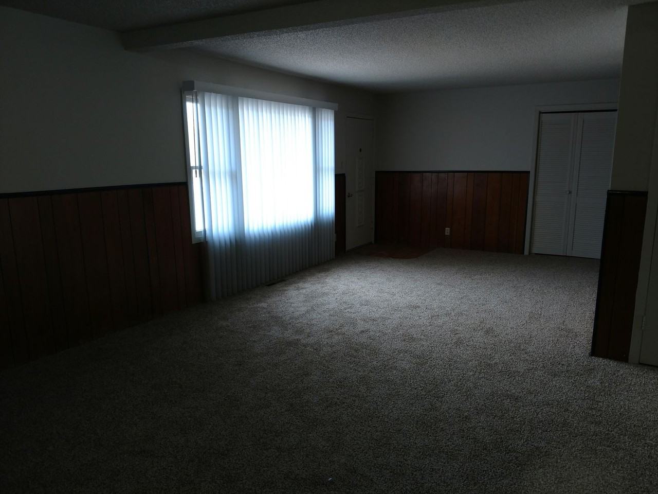 2620 Gladiola Street - Photo 2 of 10