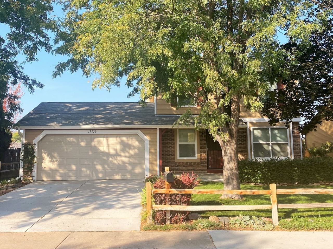 15720 E Exposition Dr - Photo 2 of 24