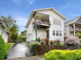 featured image of 9831 N Edison St