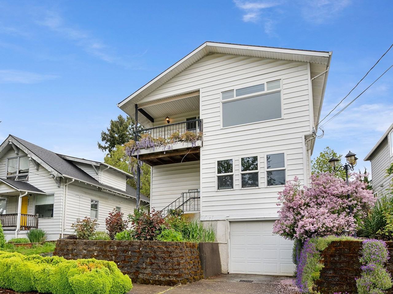 9831 N Edison St - Photo 2 of 24