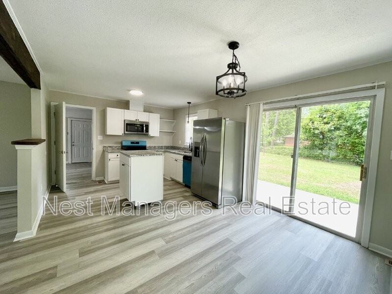 7566 Carrollburg Dr - Photo 5 of 18