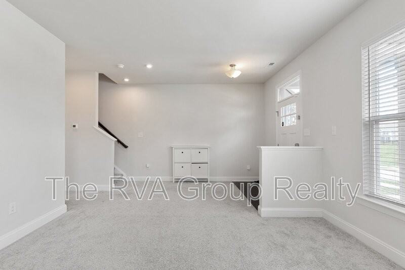 6448 Cassia Loop - Photo 5 of 44