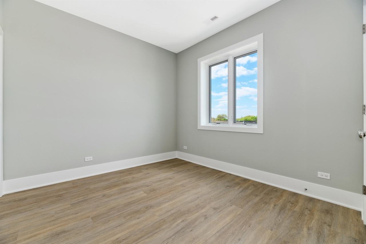 4646 N. Damen - Photo 6 of 16