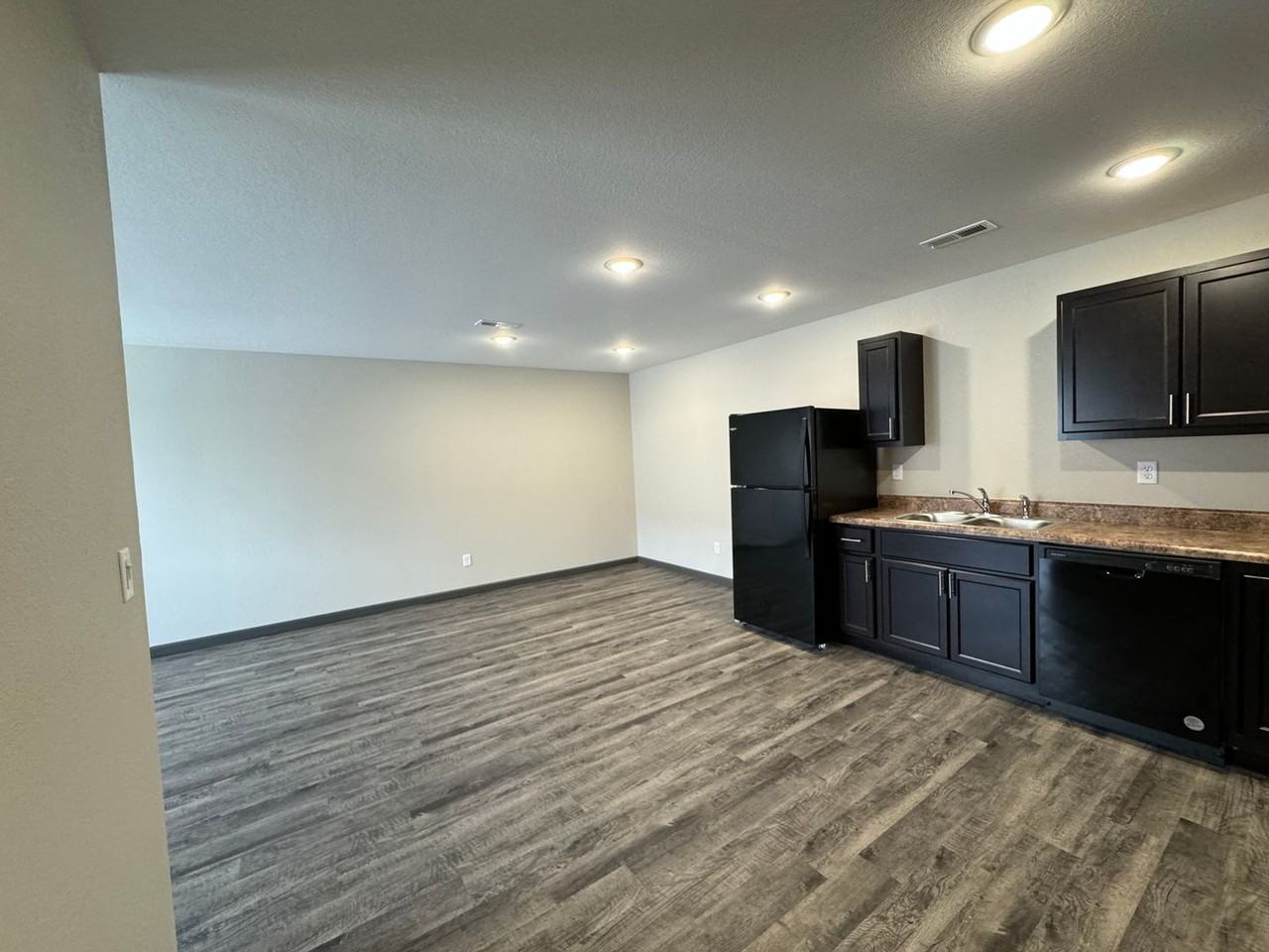 Longview Meadows - Photo 3 of 14