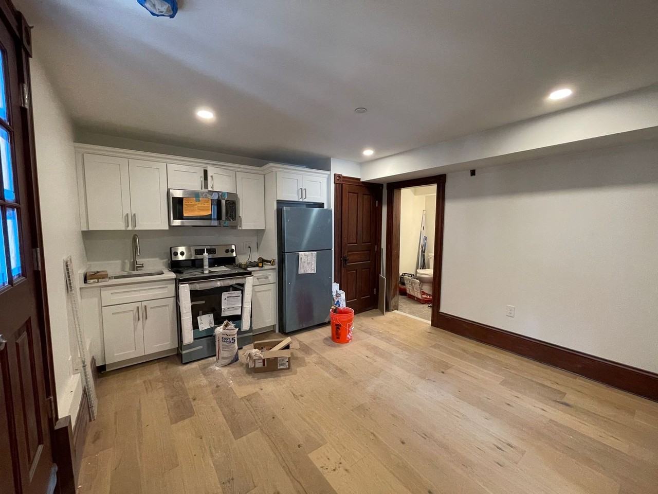 41 Summer St - Photo 3 of 15