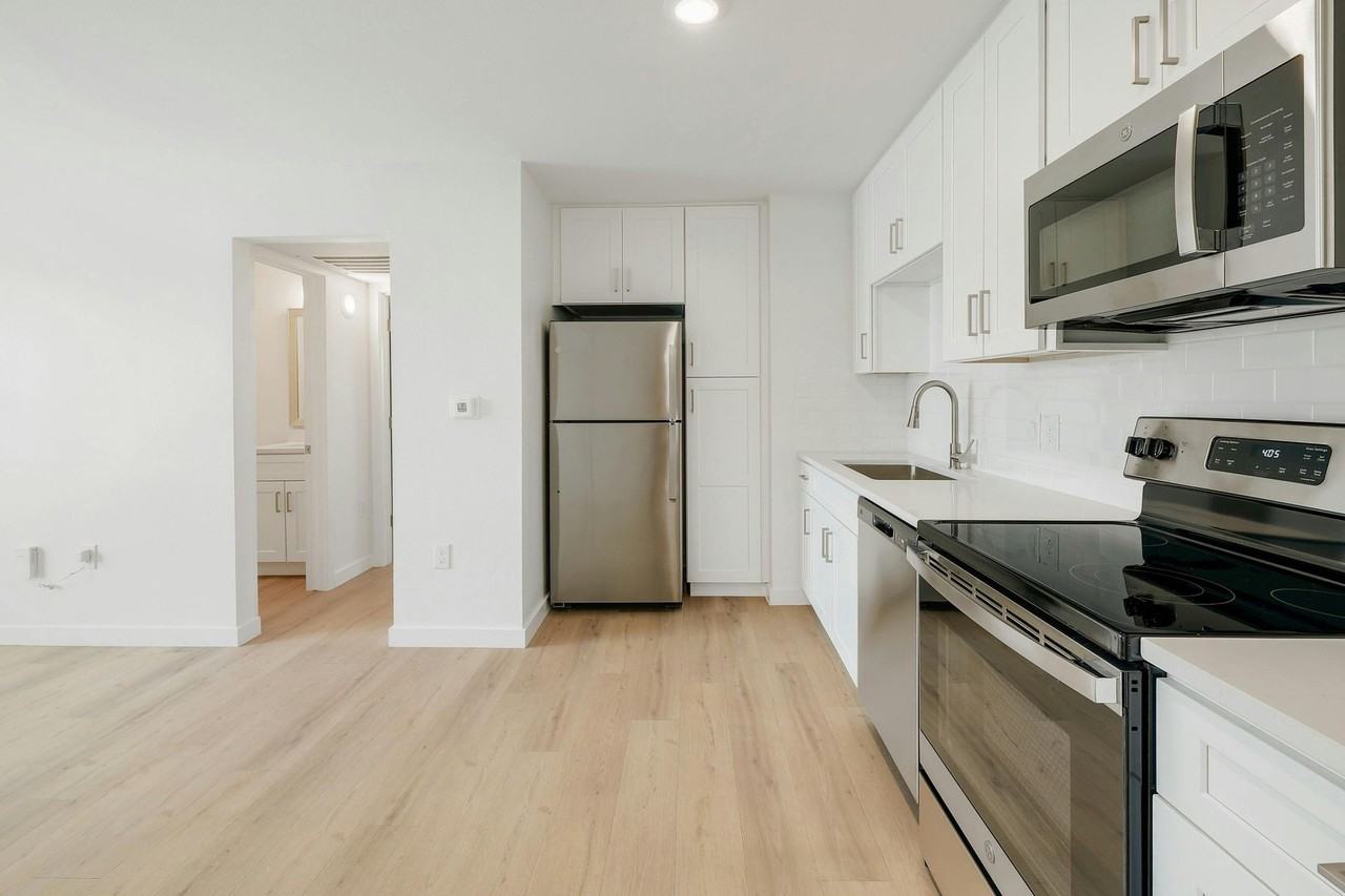 1915. E MLK Apartment Homes - Photo 4 of 22