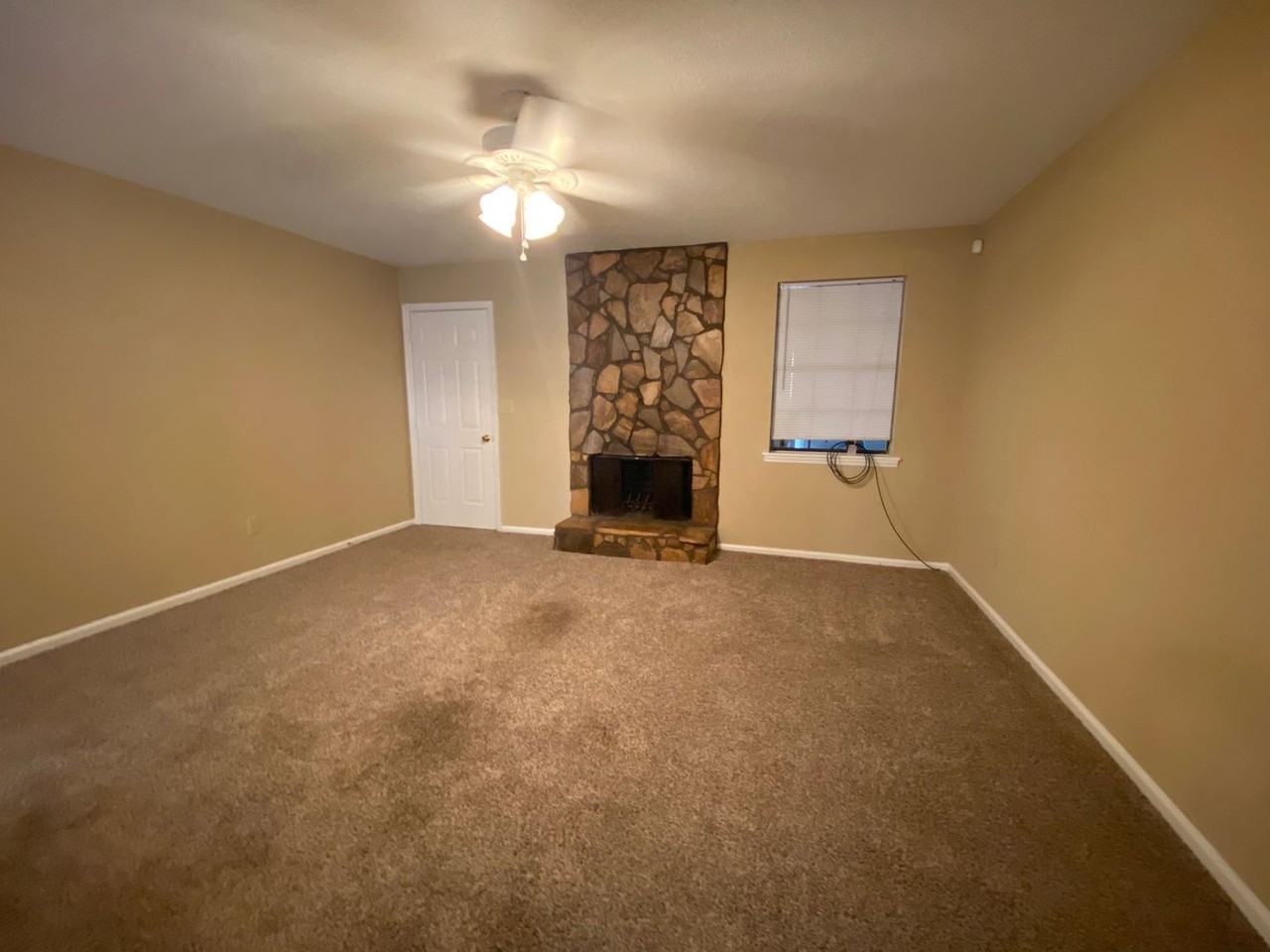 3606 Quail Hollow Dr - Photo 2 of 13