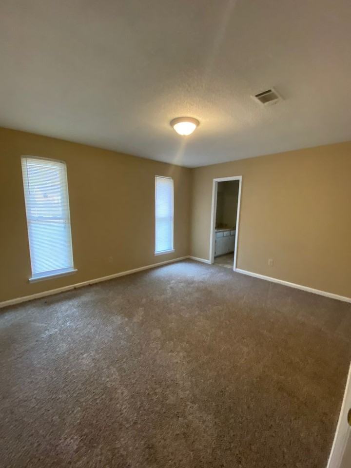 3606 Quail Hollow Dr - Photo 7 of 13