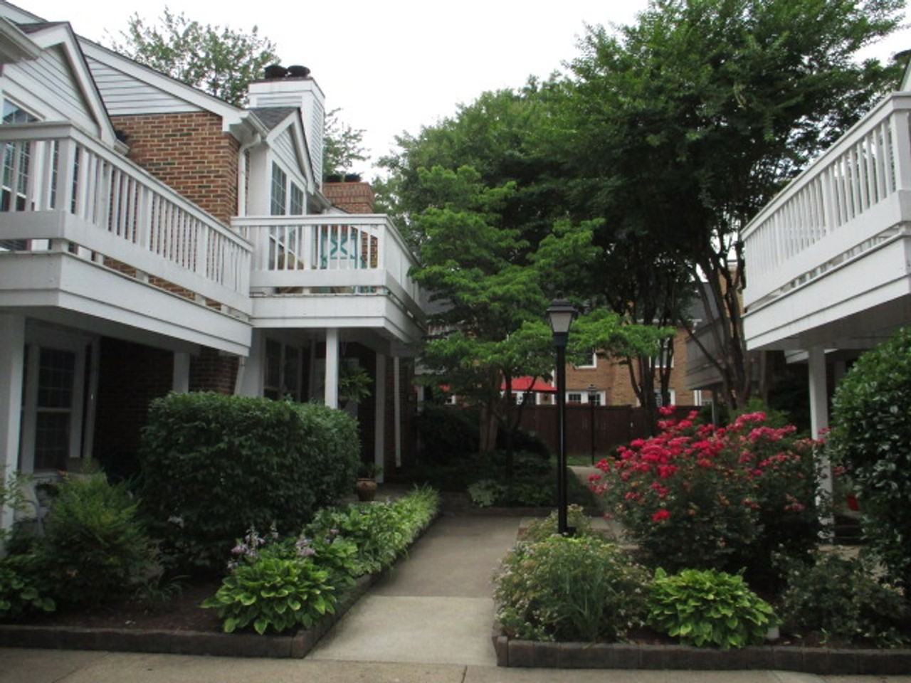 2618 S Arlington Mill Dr - Photo 4 of 17