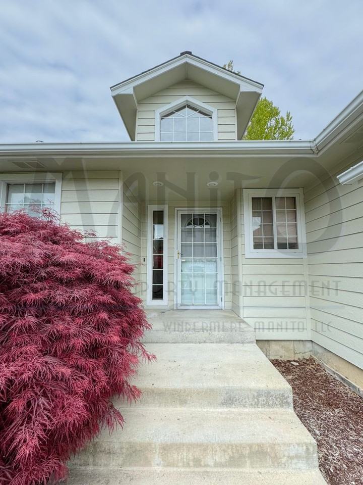 5002 S Morrill Ln - Photo 2 of 42