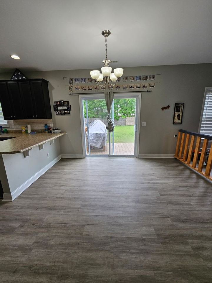 125 Navy Blue Dr - Photo 4 of 21