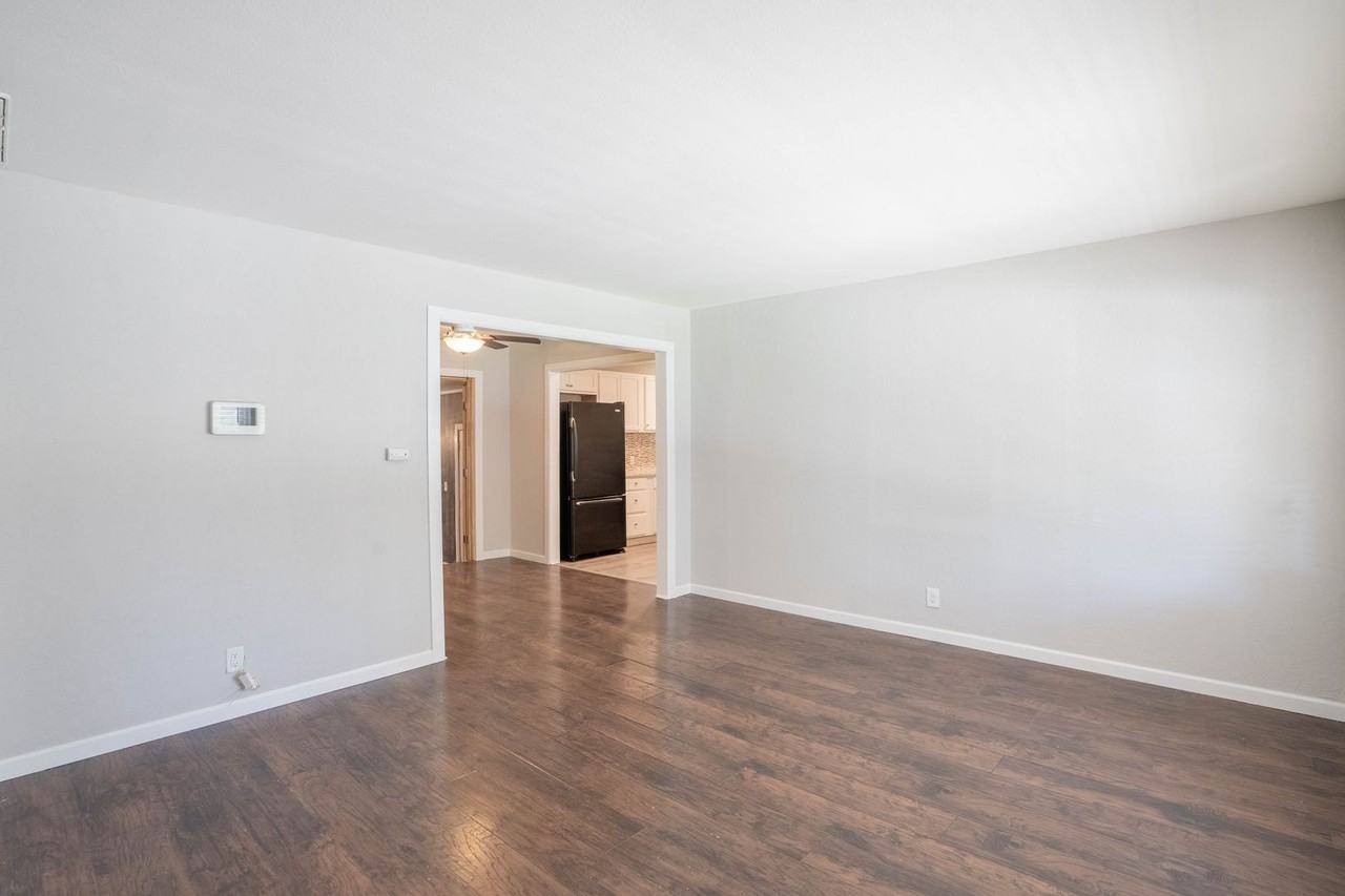 4366 North Garrison Place - Photo 3 of 16