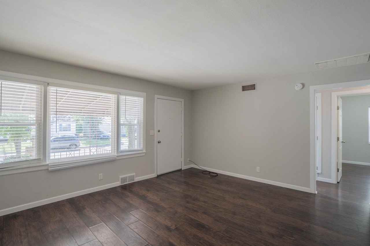 4366 North Garrison Place - Photo 4 of 16