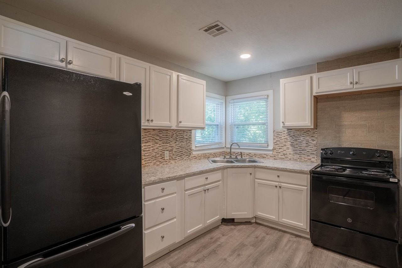 4366 North Garrison Place - Photo 7 of 16